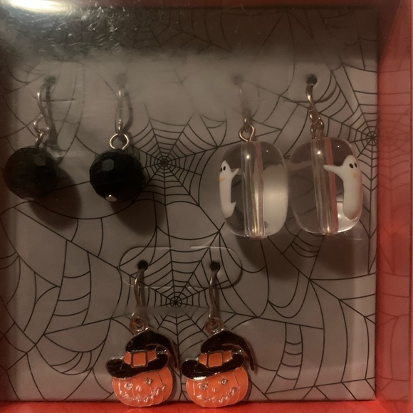 New in box Halloween earrings (3 pairs) - Picture 3 of 3